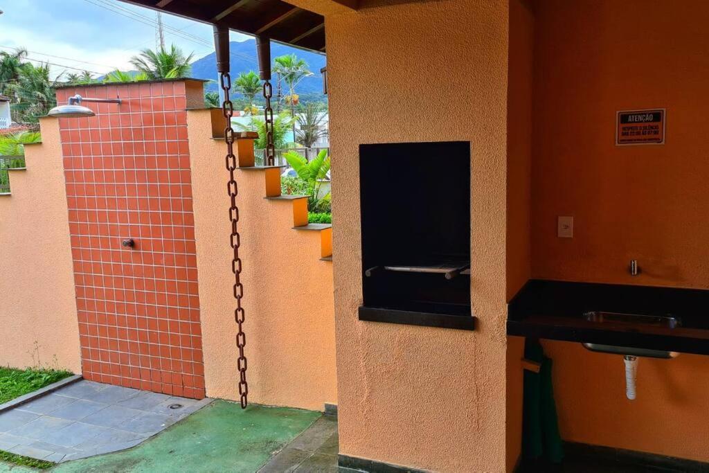 100Mts Da Praia Com Churrasqueira, Piscina E Wi-Fi Caraguatatuba Bagian luar foto